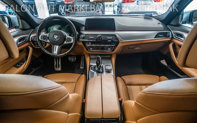 BMW Seria 5 cena 169000 przebieg: 179723, rok produkcji 2018 z Wejherowo małe 781